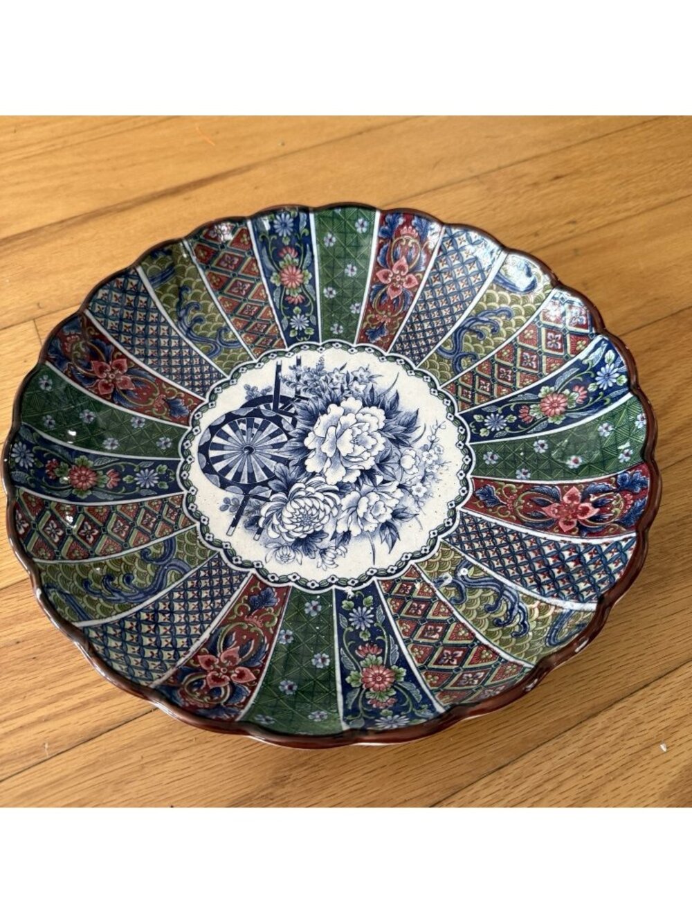 Chinoiserie Hollywood Regency Japanese Decorative Scalloped Edge Plate-Bowl